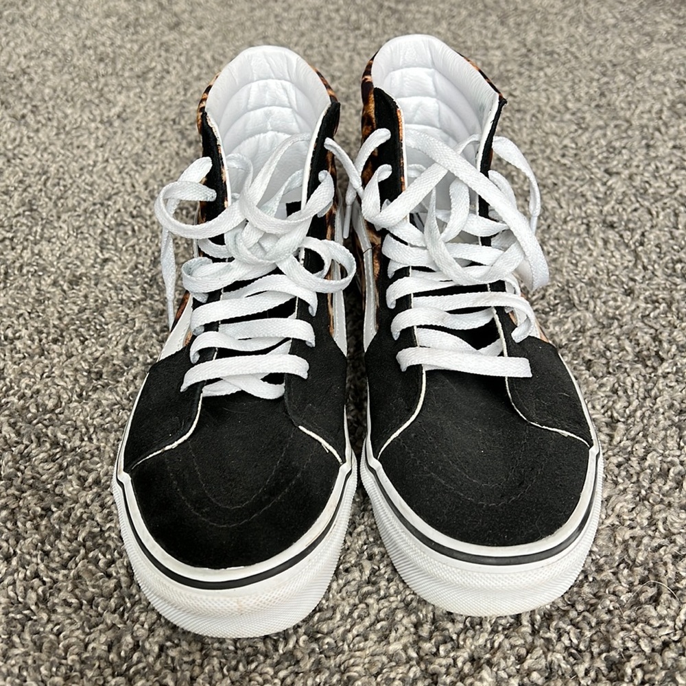 Women’s High Top black suede and cheetah print vans. Only worn a few times!